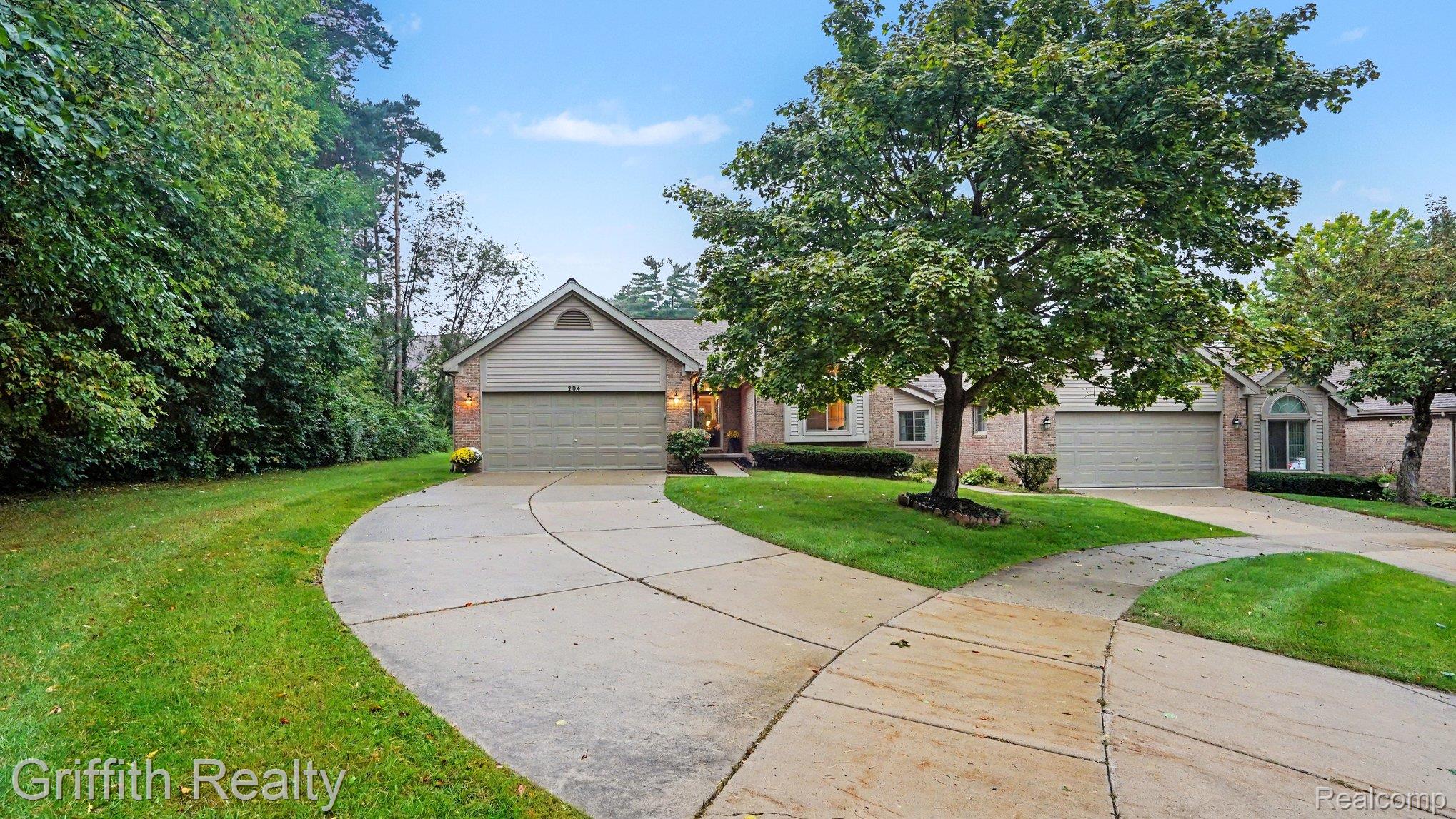 204 Texknoll Court