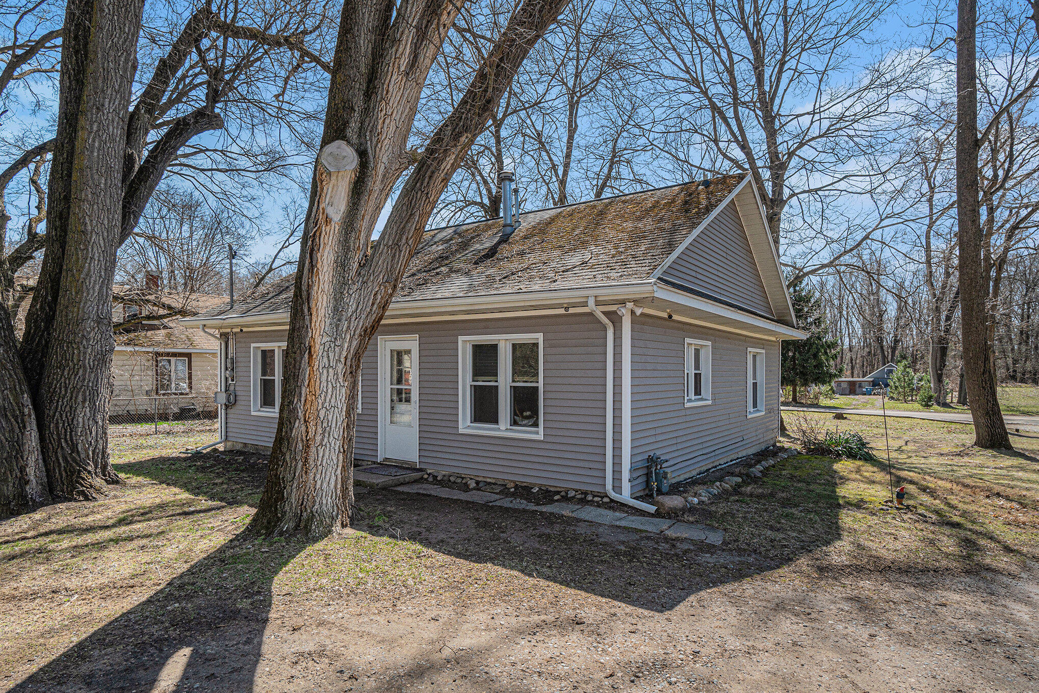 BedfordCharterTownship_Calhoun, Michigan 49037, United States, 2 Bedrooms Bedrooms, ,1 BathroomBathrooms,Residential,Active,96627