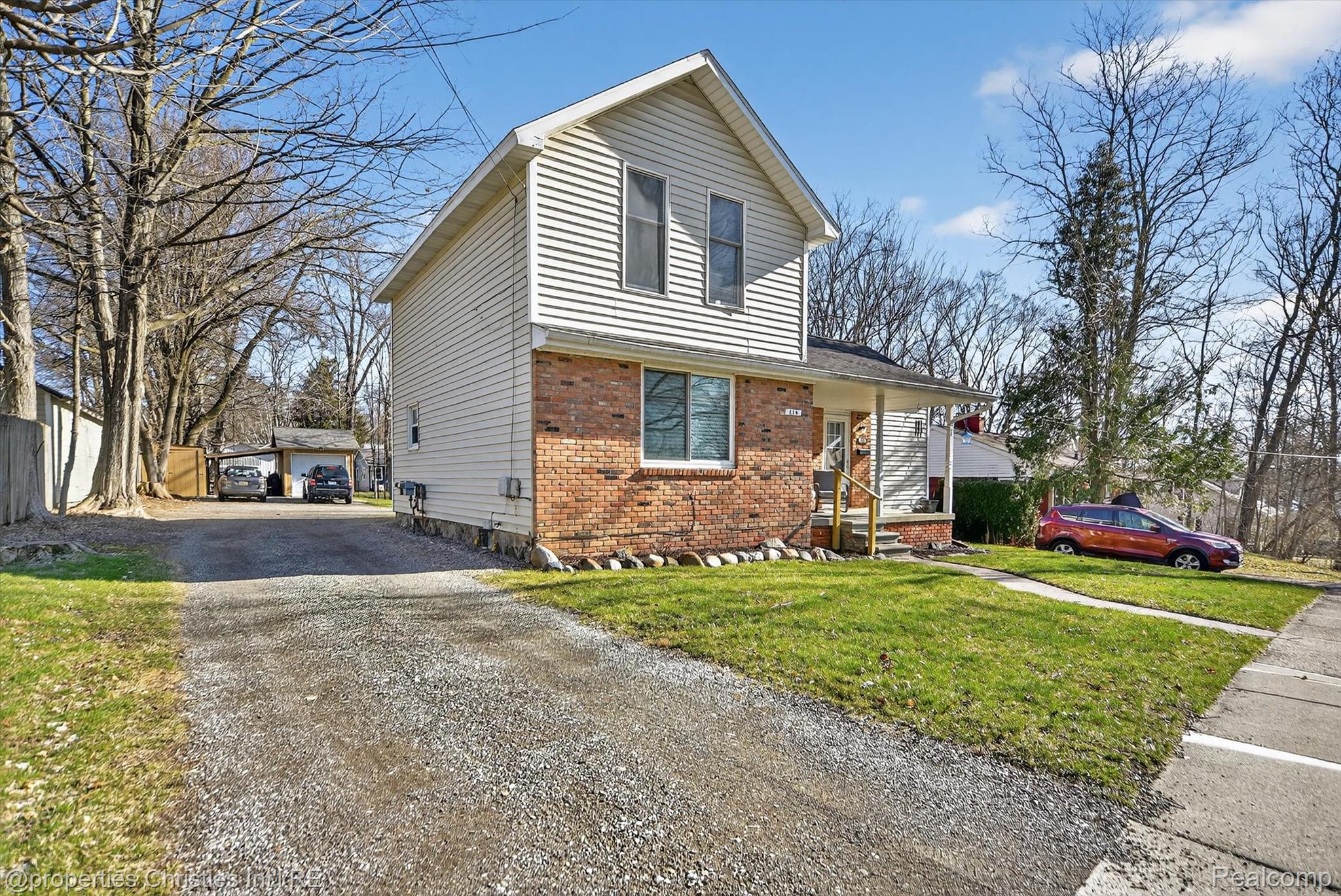 416 Lake Street