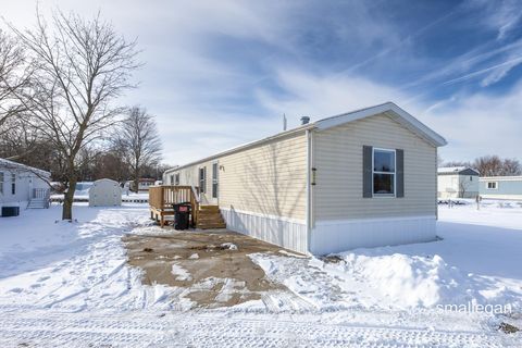 4843 Gretchen Avenue NW Alpine Township MI 49321