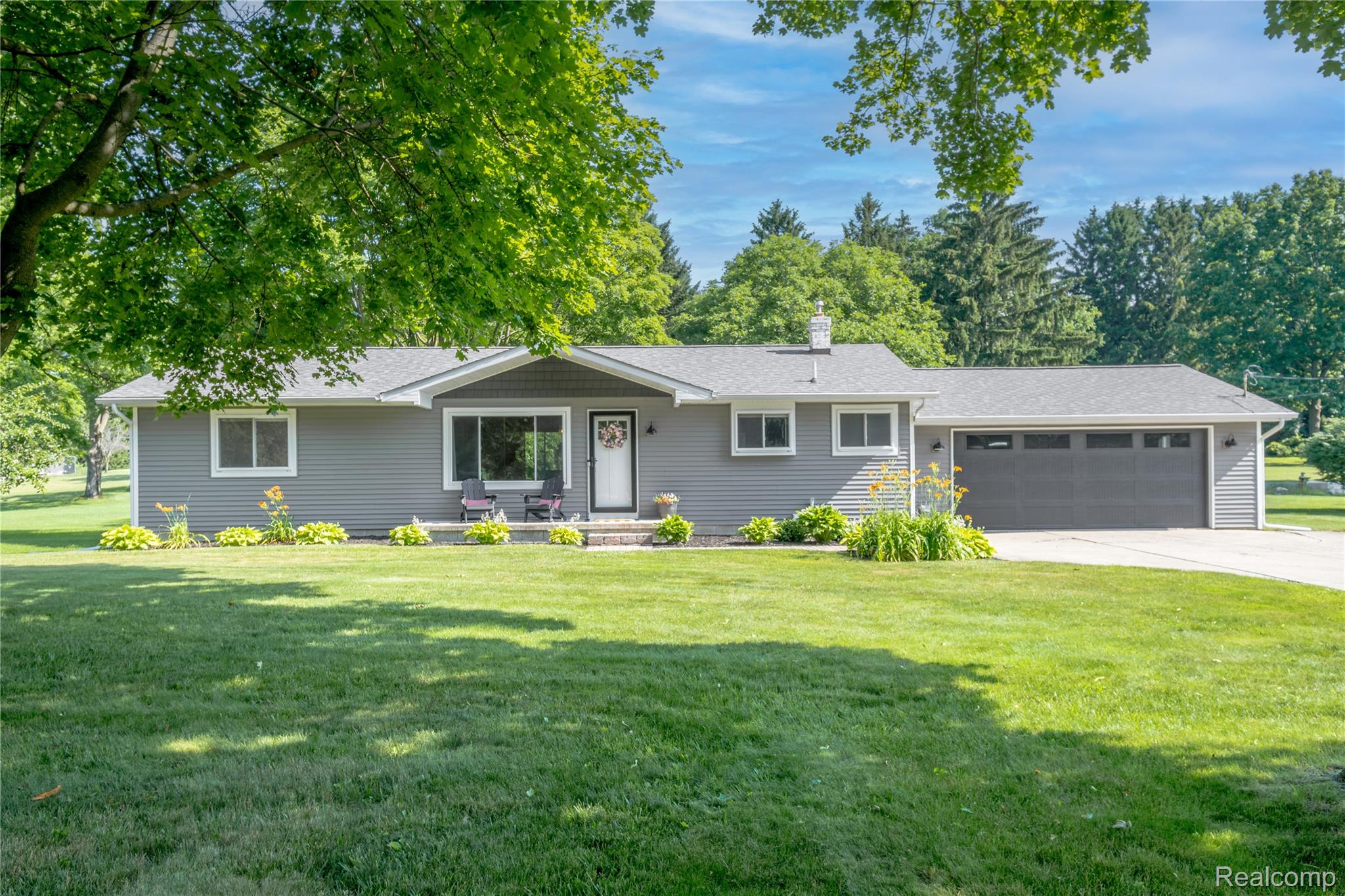 Village Of Clarkston City, Michigan 48346, United States, 3 Bedrooms Bedrooms, ,2 BathroomsBathrooms,Residential,Active,160135