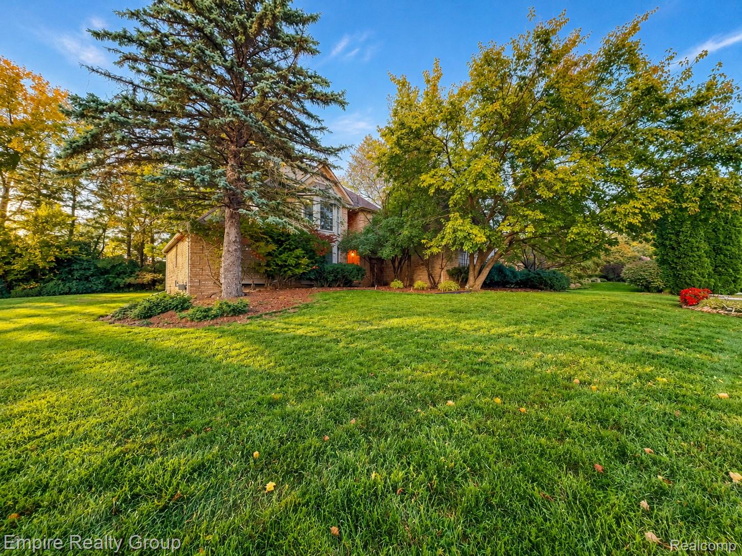 13716 Westbrook Road