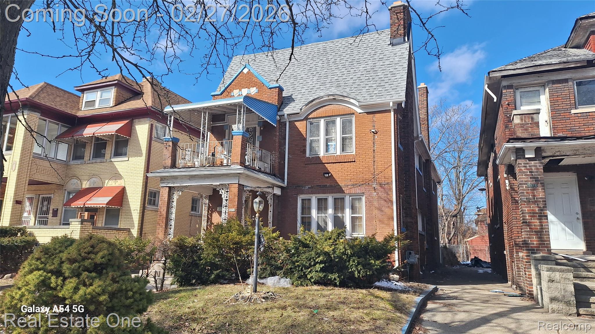 3280 Fullerton St Street