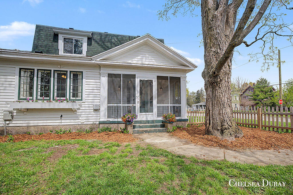 424 Lincoln Lake