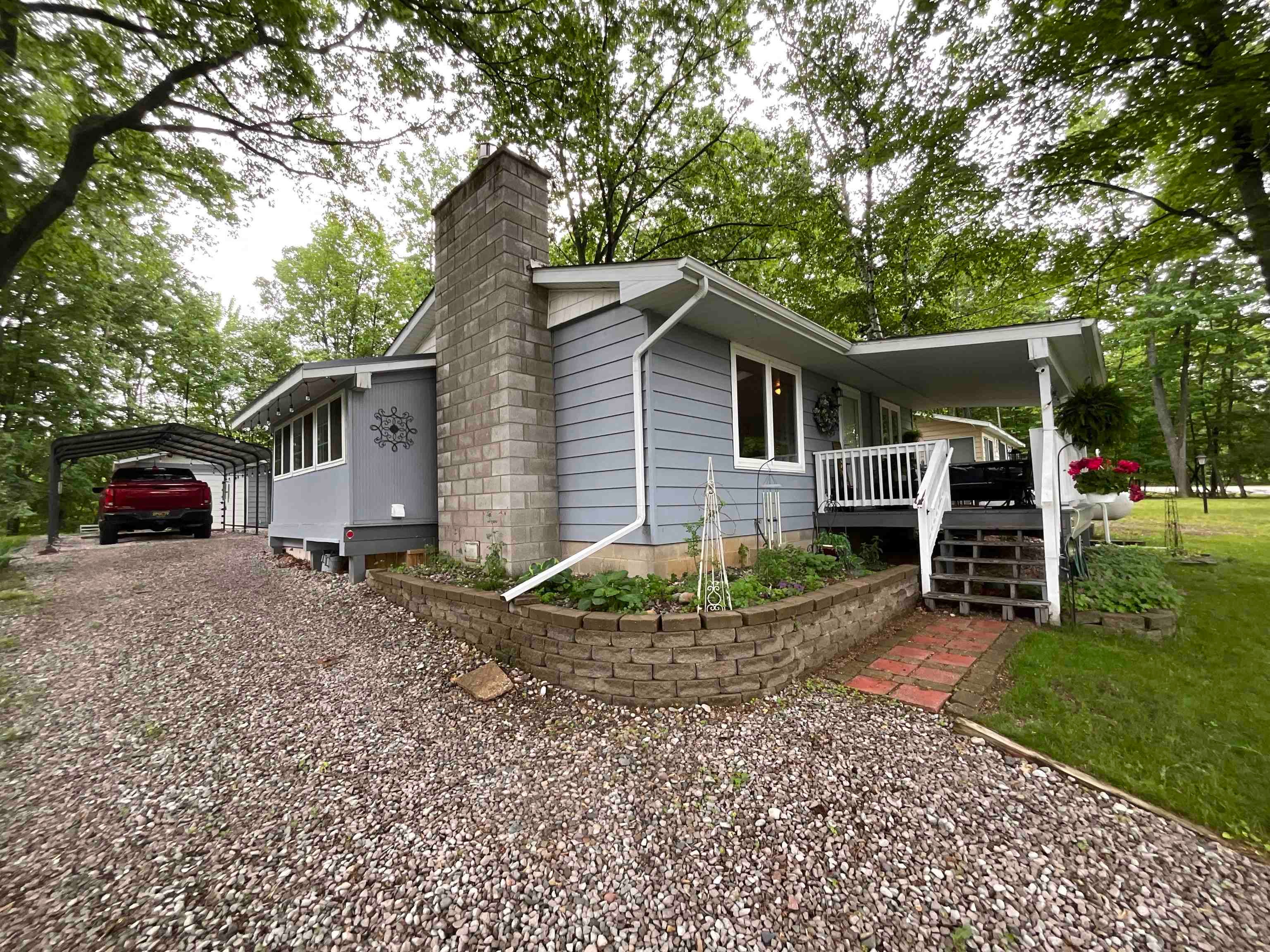 4737 Mary E Drive