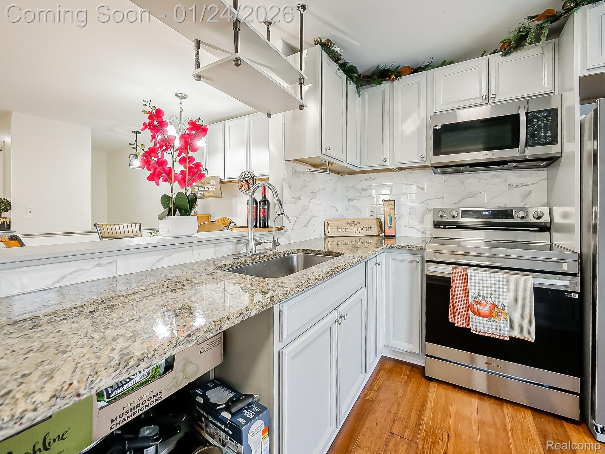 45000 Bayview Drive 2