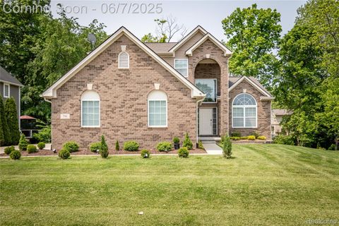 791 GLEN MEADOWS Drive South Lyon City MI 48178