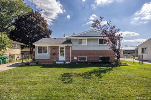 Photo of 28417 Cambridge Street, Garden City, MI 48135 (MLS # 20261084685)