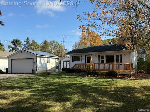 6168 Hillsboro Road Springfield Charter Township MI 48350