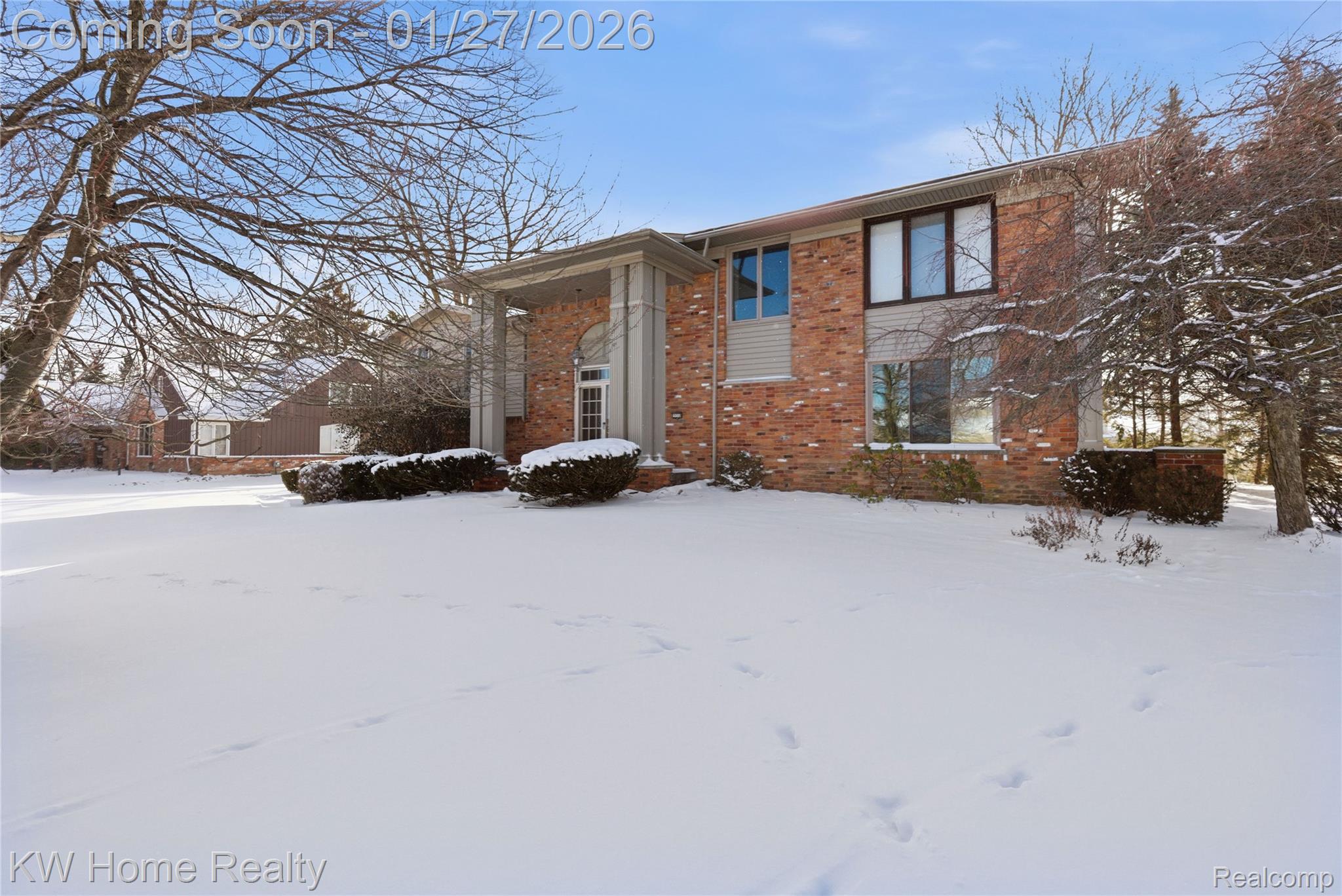 2935 Bloomfield Shore Drive