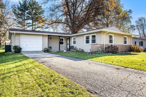 66 Wealthy Avenue Battle Creek City MI 49015