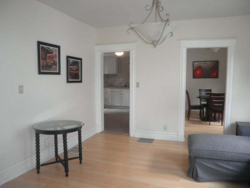 2120 S Burdick Street