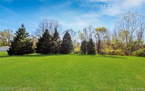 0000 Wayne Rd Romulus City MI 48174