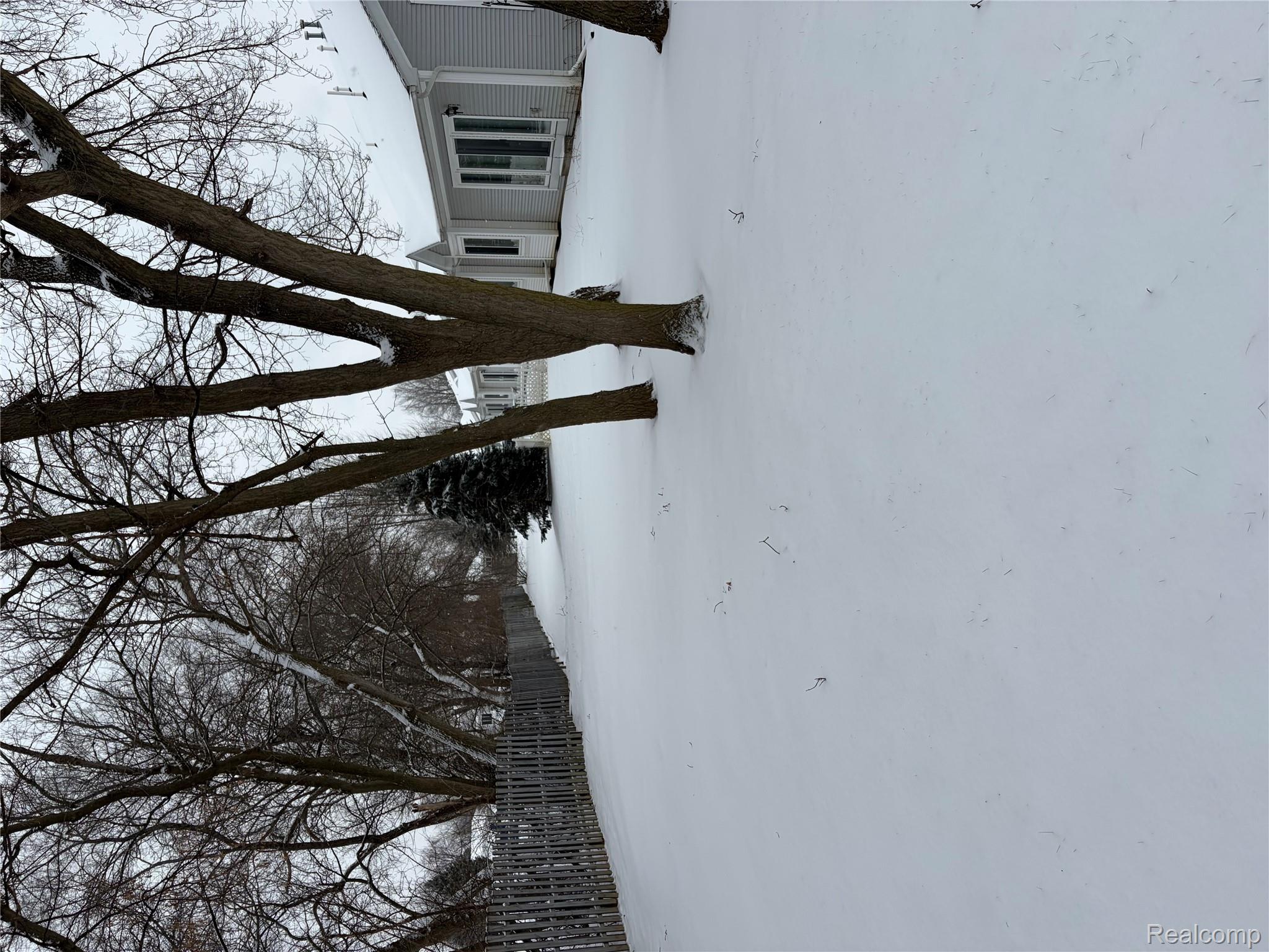 100 Aberdeen Drive 36