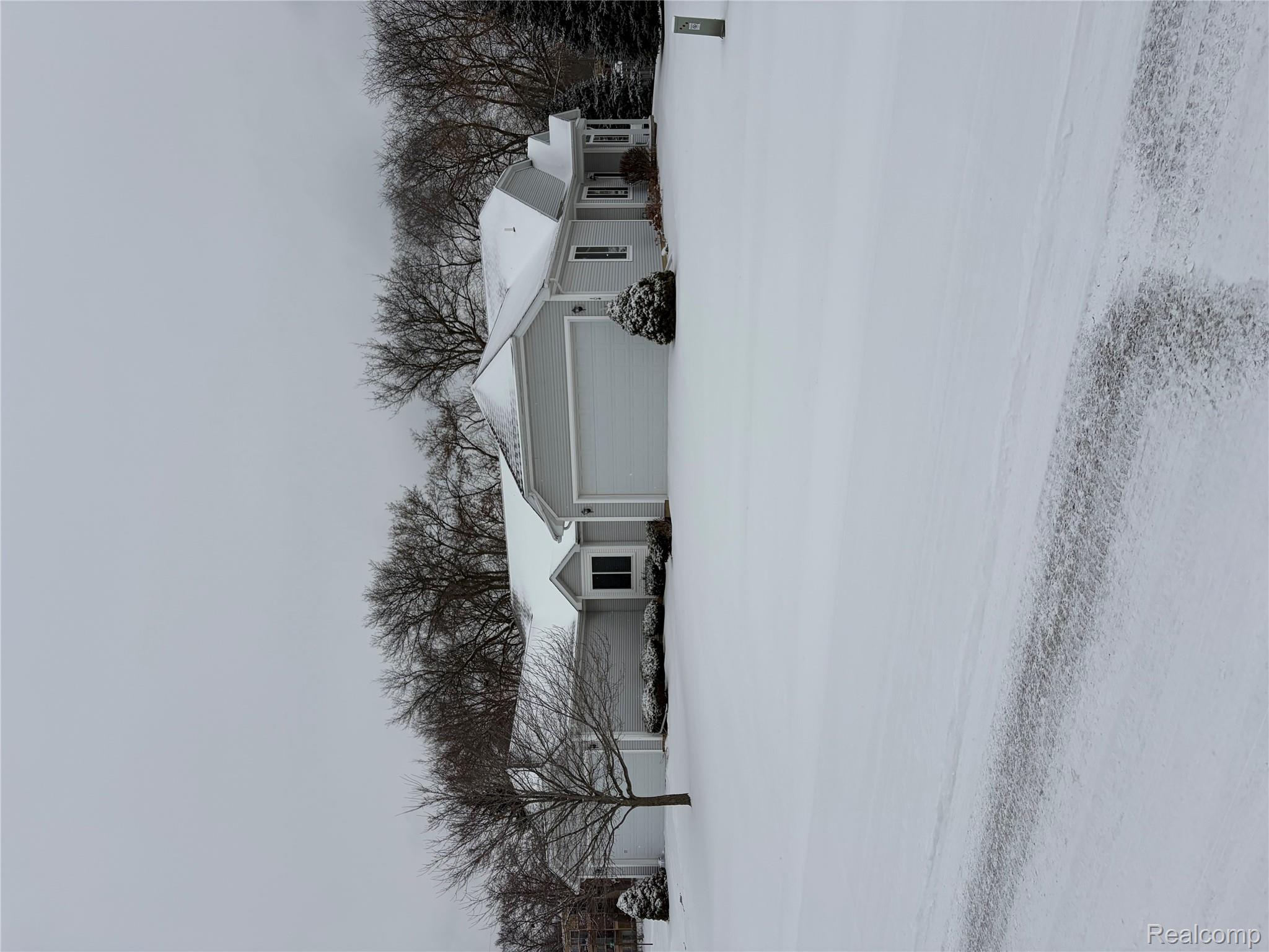 100 Aberdeen Drive 36