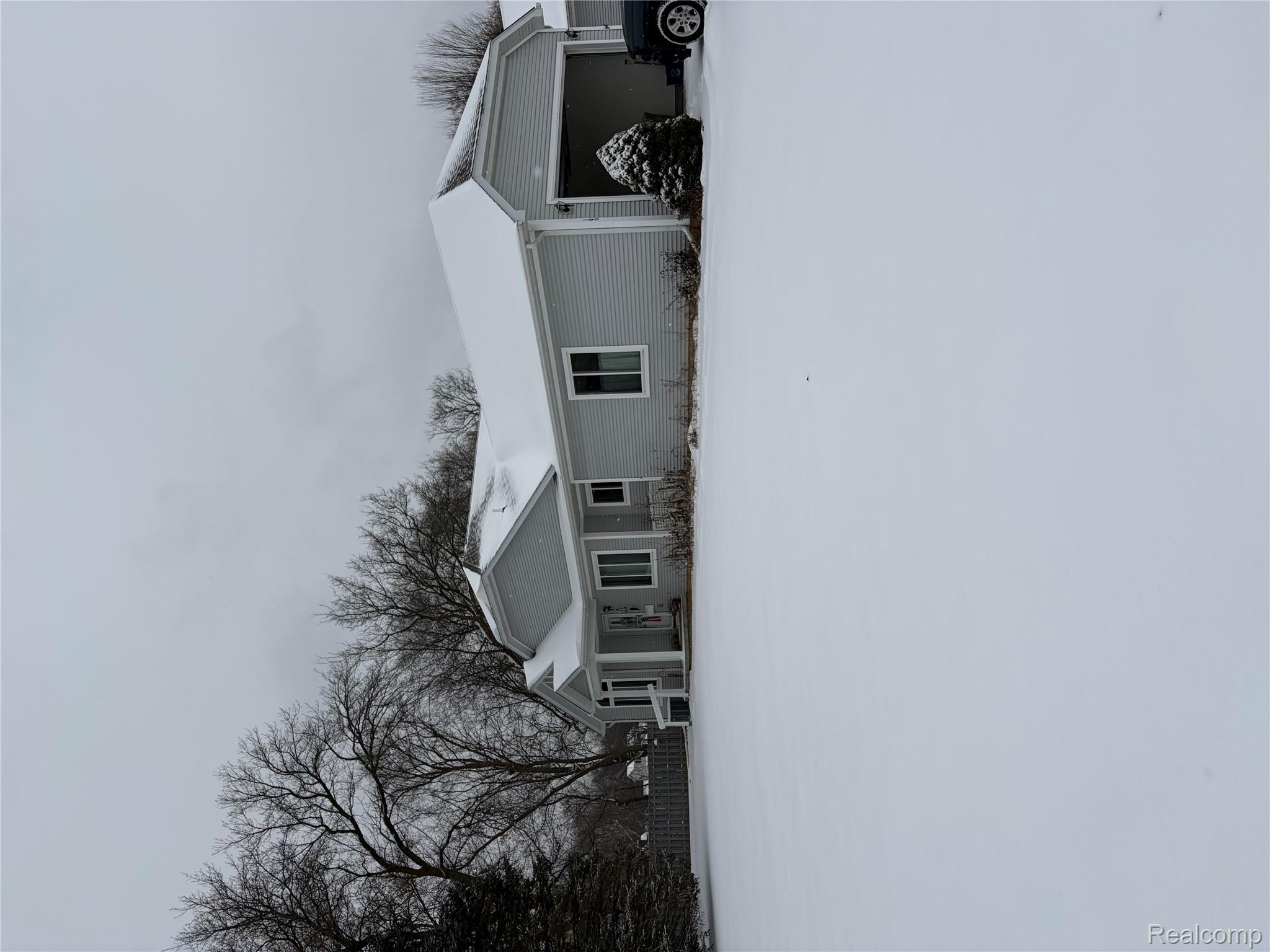 100 Aberdeen Drive 36