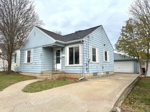 Photo of 1221 Webster Street NW, Grand Rapids City, MI 49504 (MLS # 71026014795)