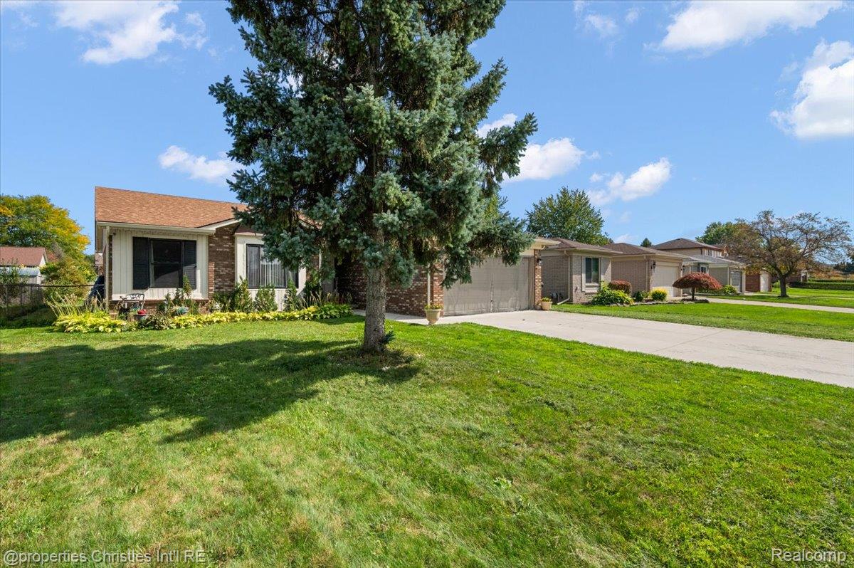 38364 Yonkers Drive