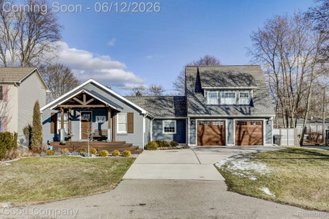 Photo of 3105 Culbertson Avenue, Rochester Hills City, MI 48307 (MLS # 20261040023)