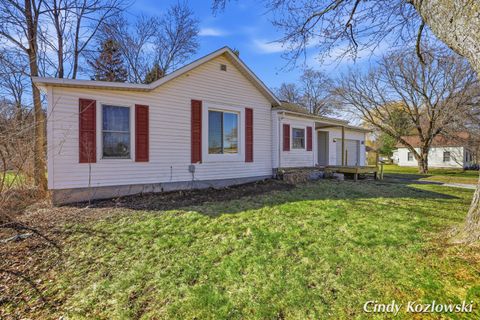 Tiny photo for 283 S Jones Street, Grant City, MI 49327 (MLS # 65026009563)