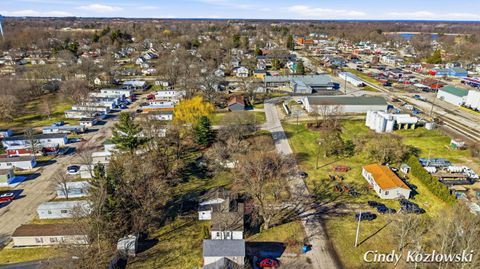 Tiny photo for 283 S Jones Street, Grant City, MI 49327 (MLS # 65026009563)