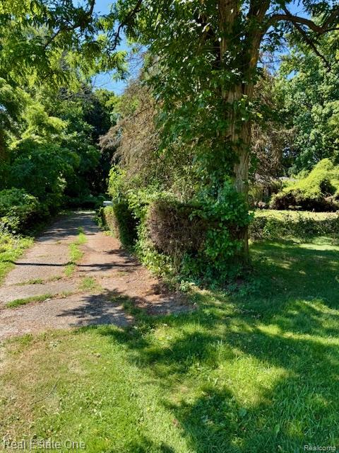 25101 W Chicago Road