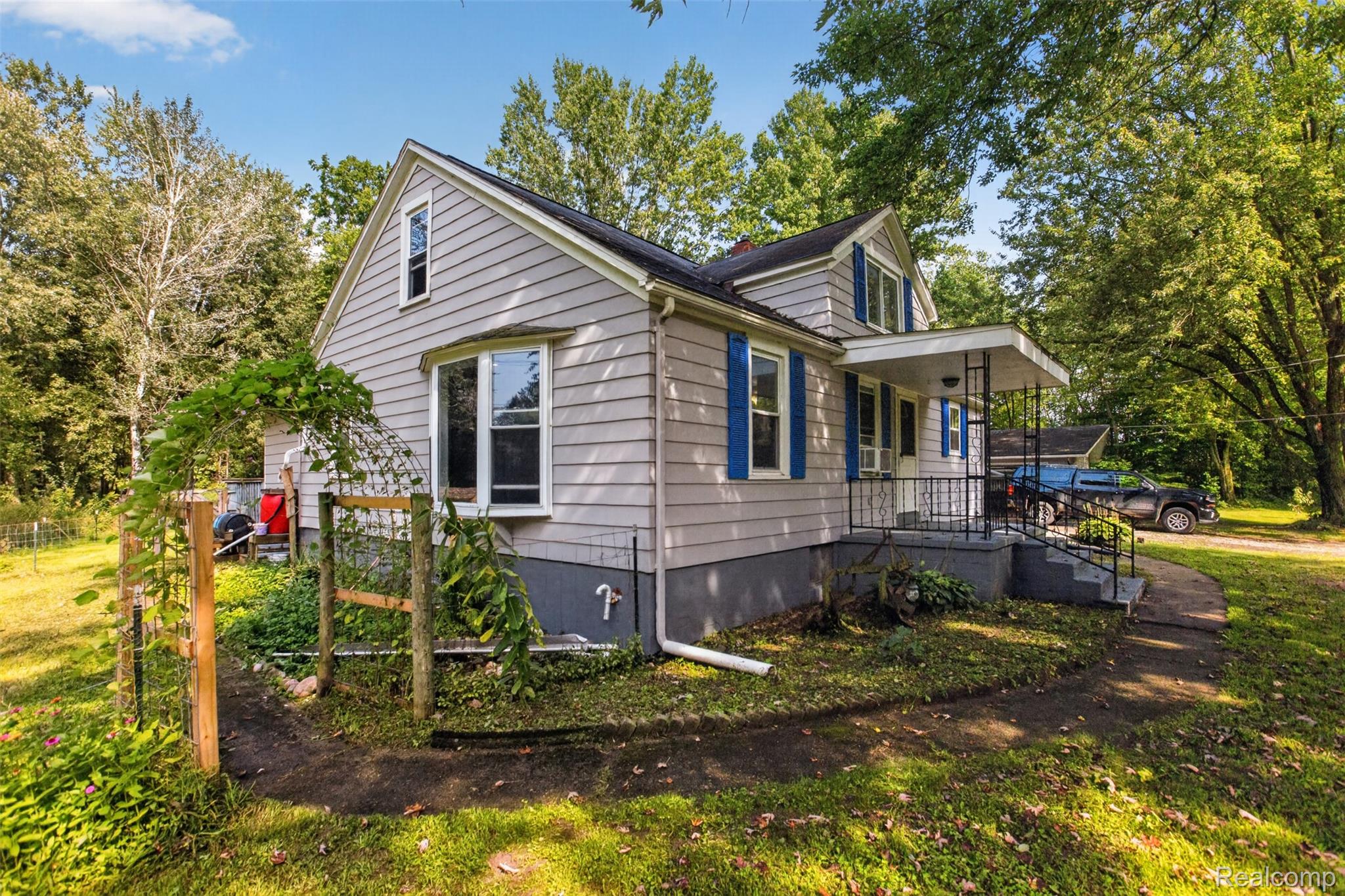 360 Plum Creek Road