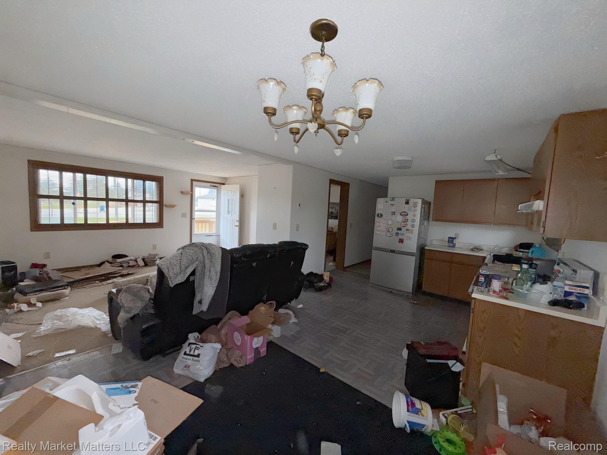 1530 Riley Center Road