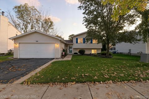 618 Bluebird Lane Pinckney Village MI 48169