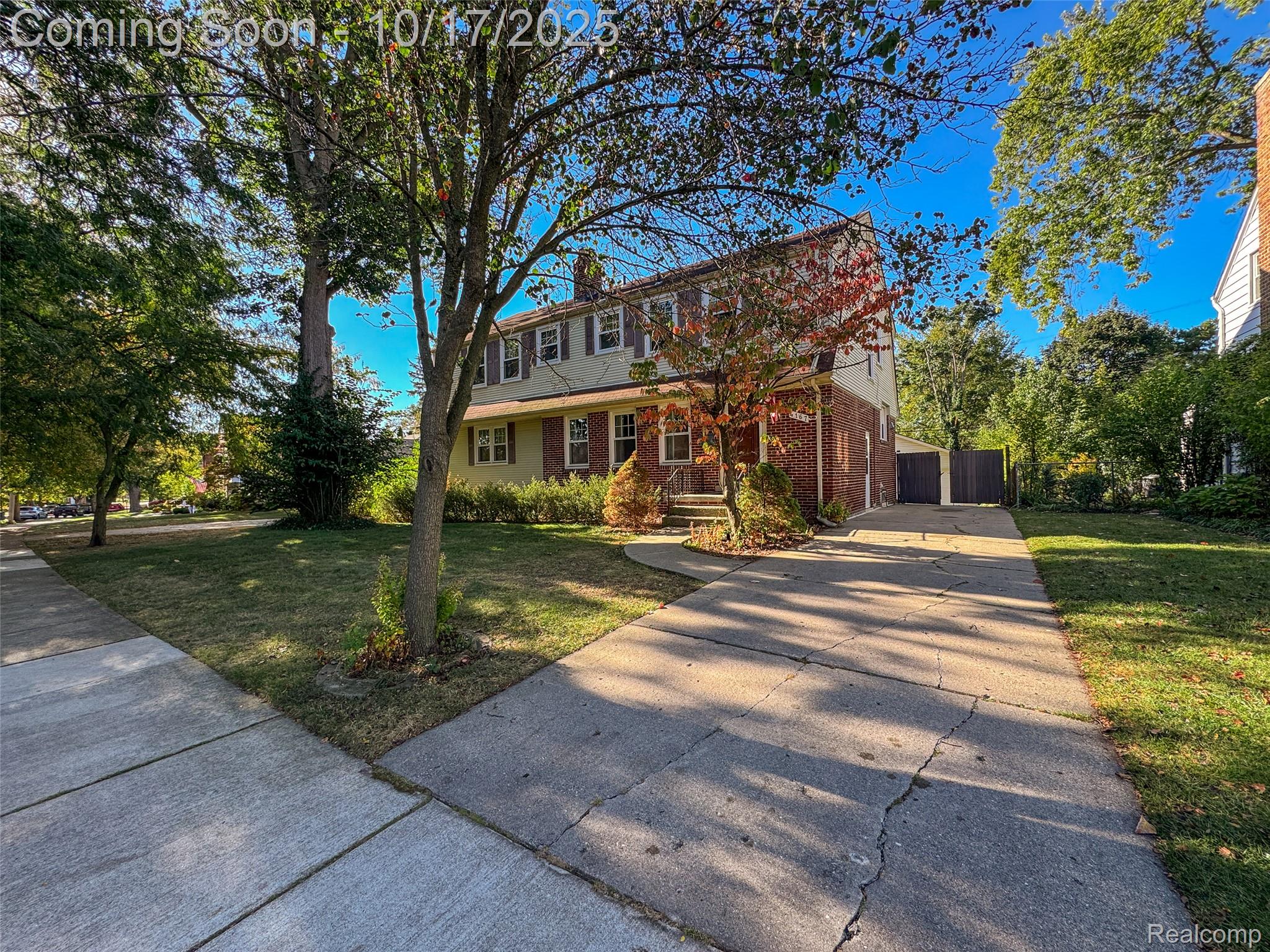 4167 Arlington Drive