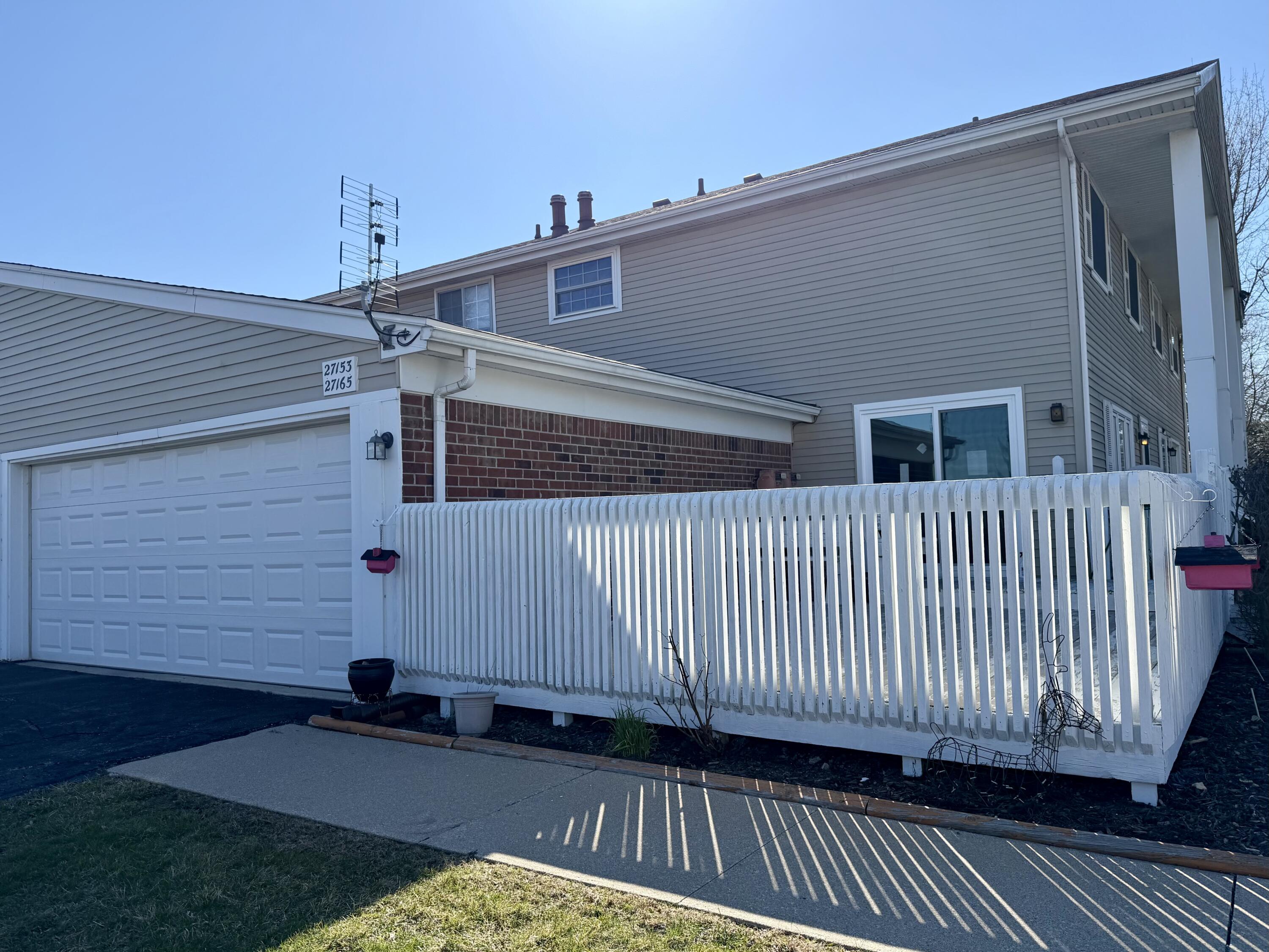 27153 Winchester Street