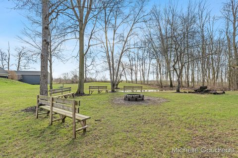 listing image 40