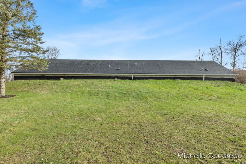listing image 36