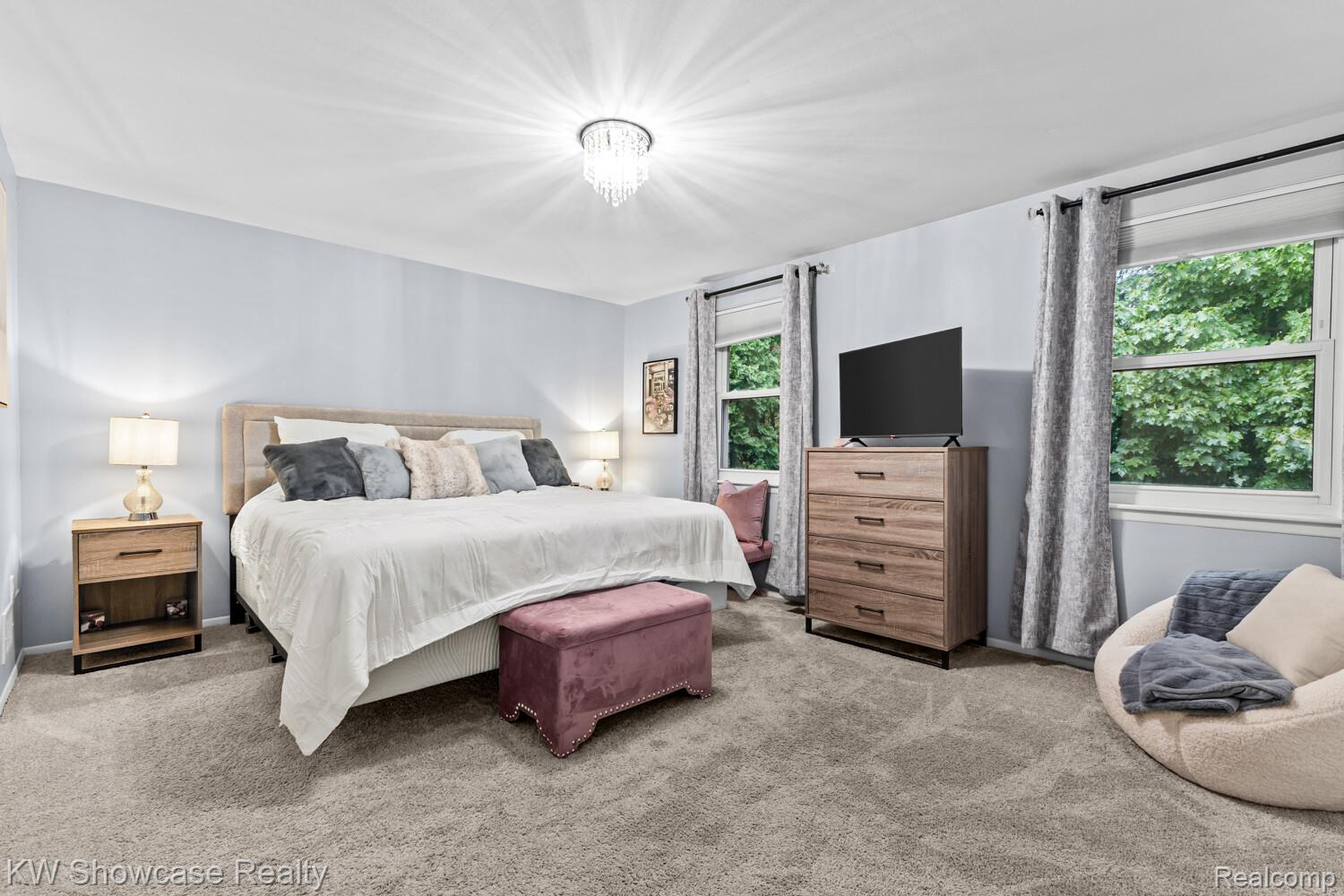 5697 Whitfield Drive