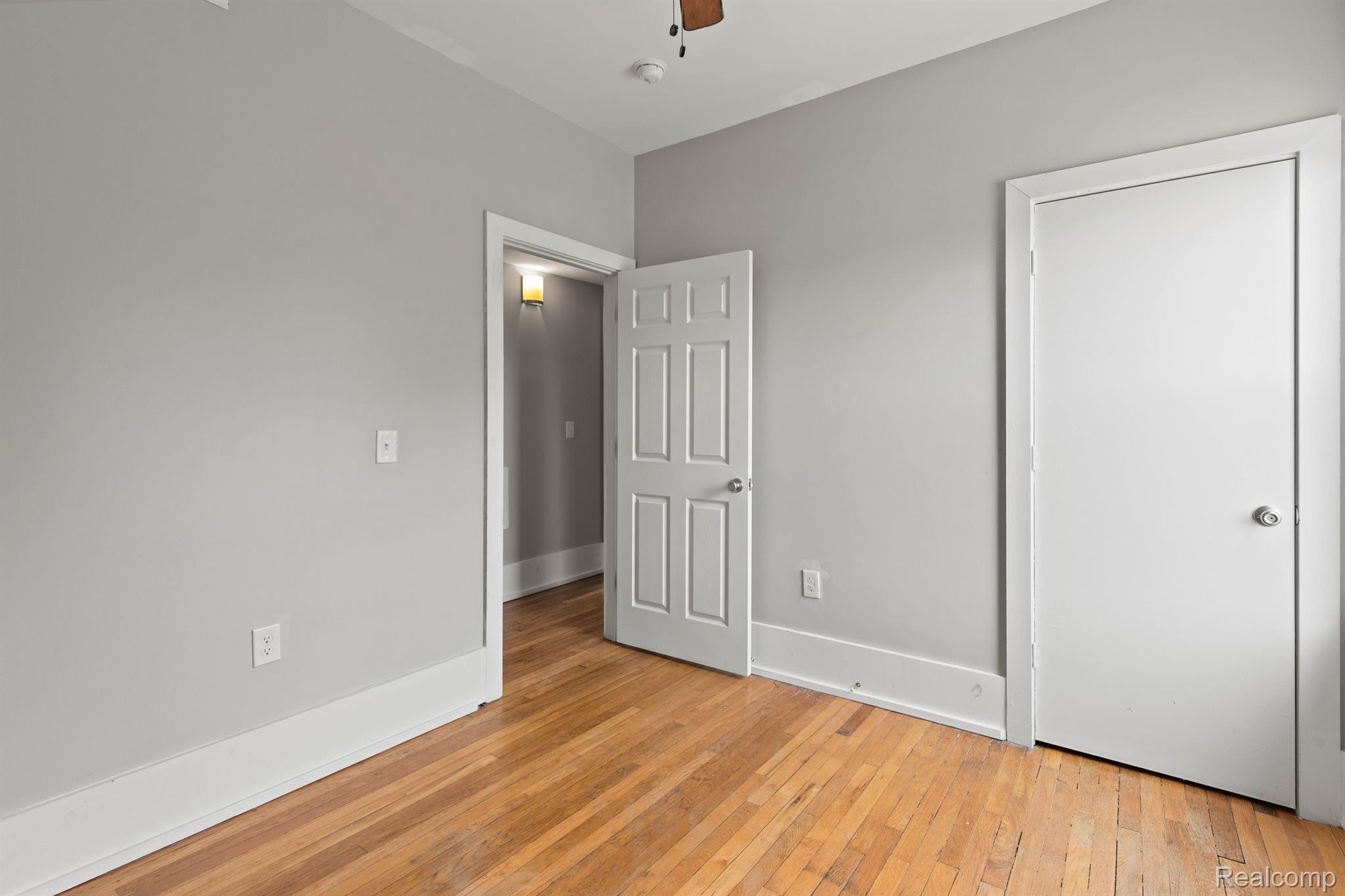 Detroit City, Michigan 48202, United States, 3 Bedrooms Bedrooms, ,1 BathroomBathrooms,Residential,Active,219743