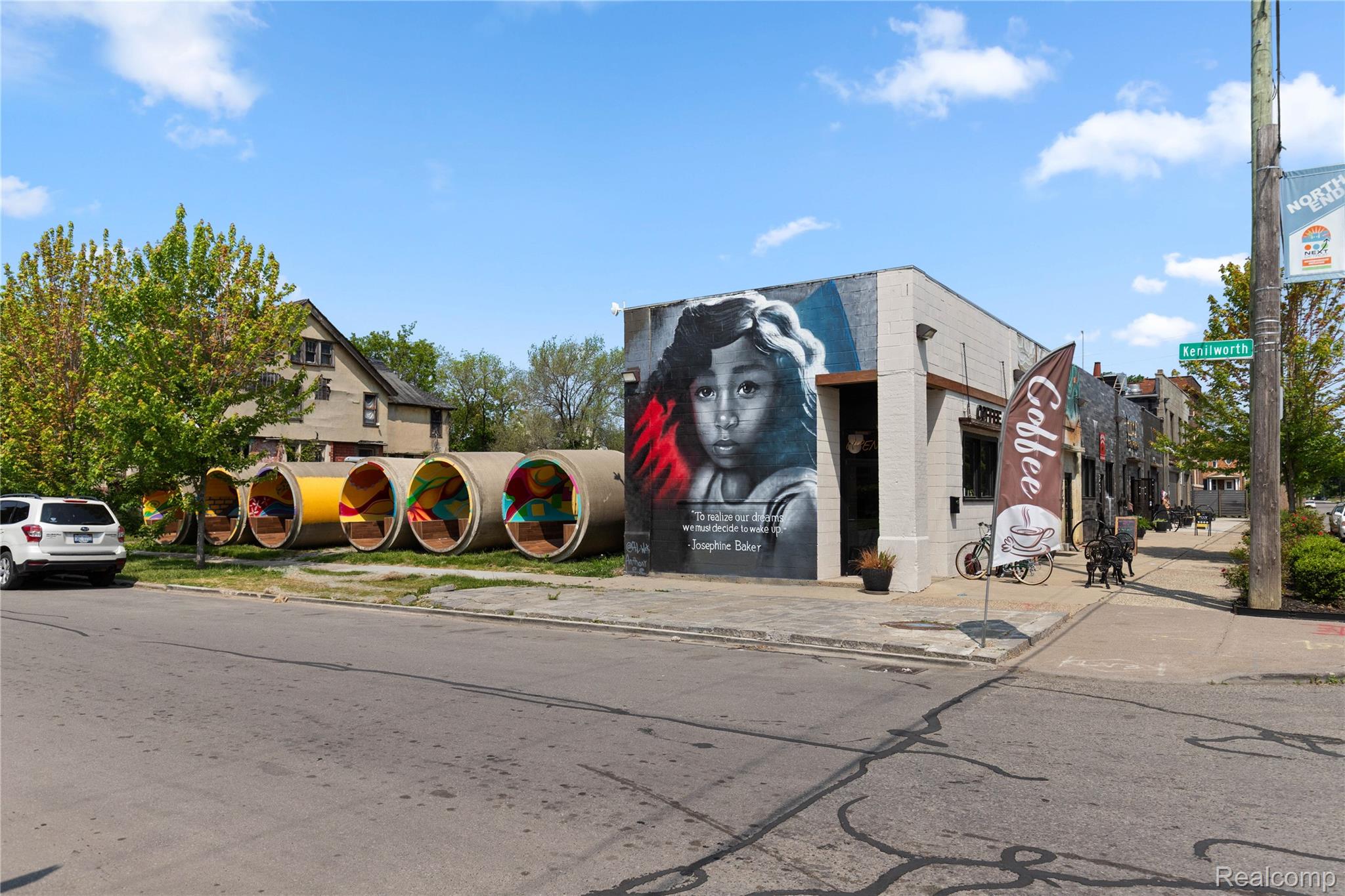 Detroit City, Michigan 48202, United States, 3 Bedrooms Bedrooms, ,1 BathroomBathrooms,Residential,Active,219743