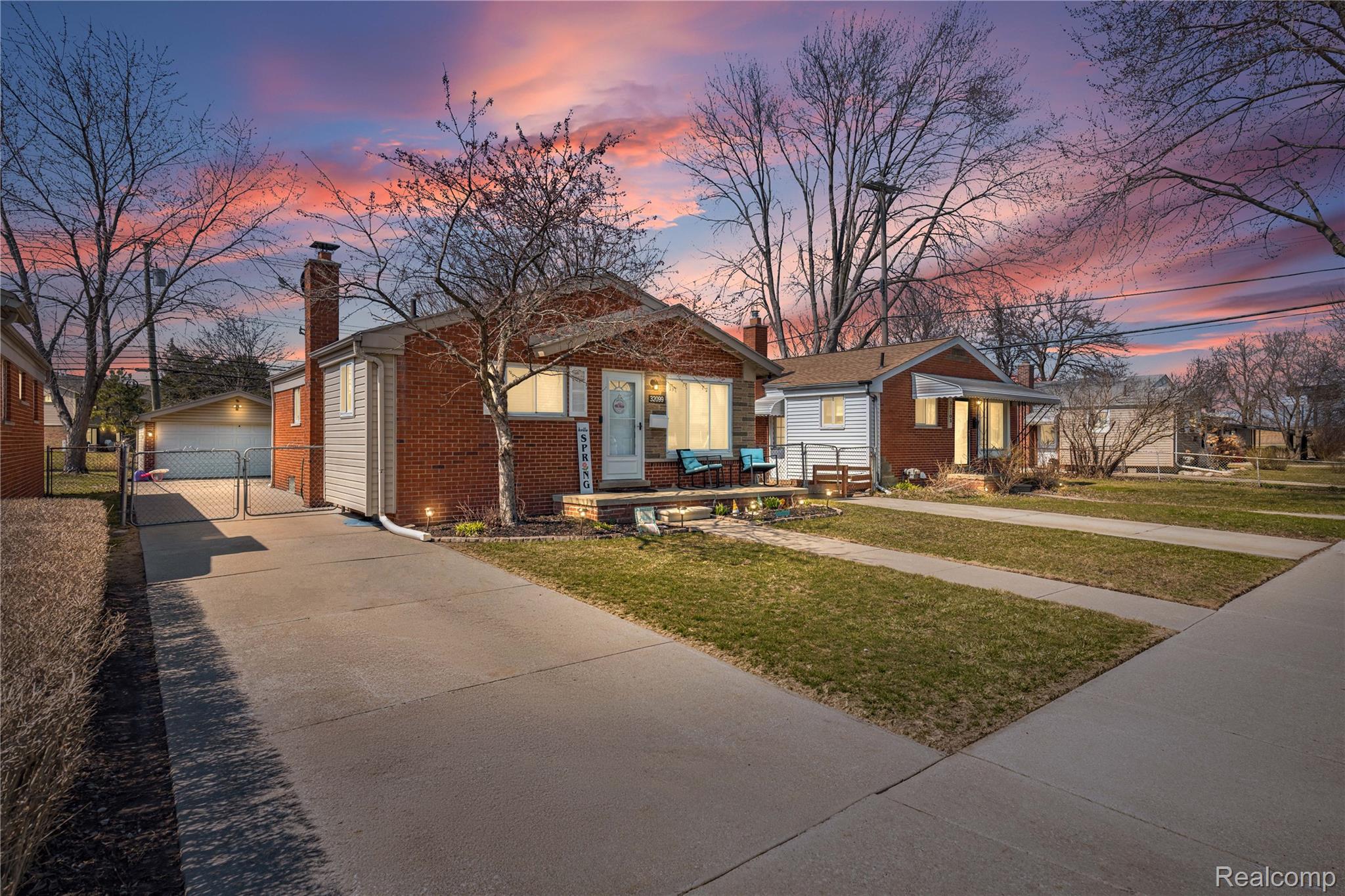 32099 Saint Margaret Street