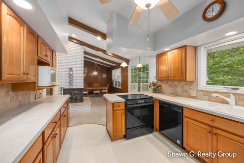 Tiny photo for 1490 Marwood Drive SE, Kentwood City, MI 49508 (MLS # 65026045887)