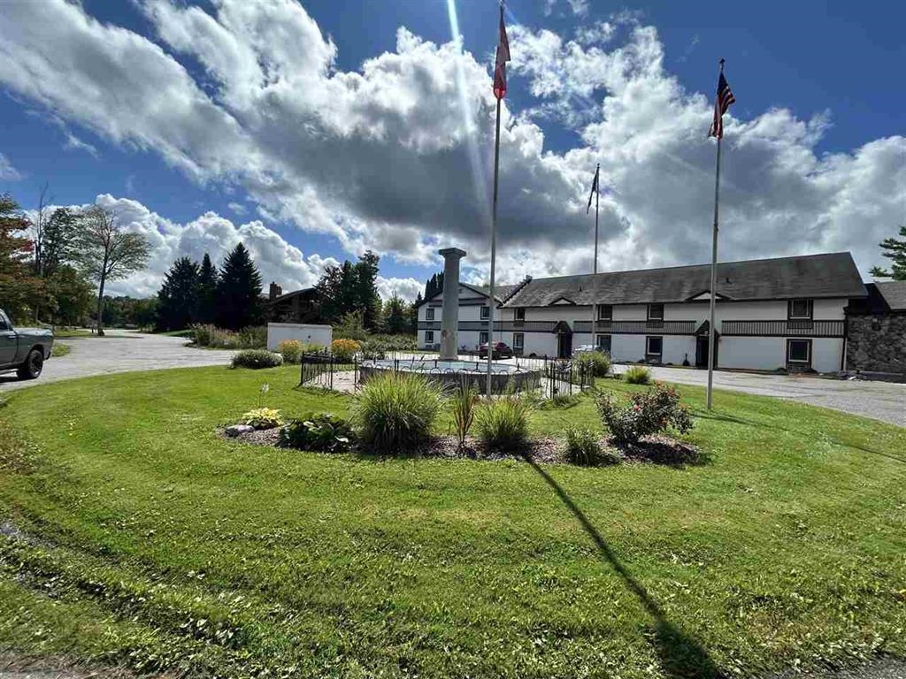 6500 Schuss Mountain Lane