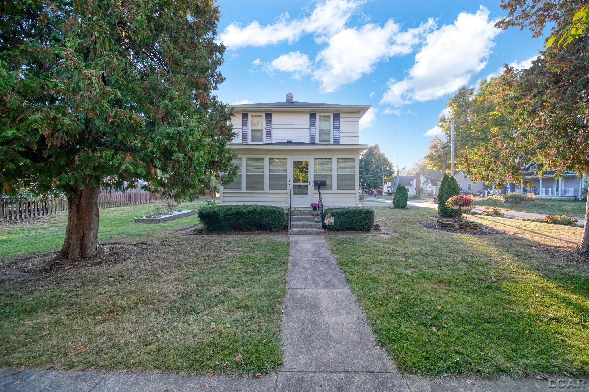 617 Oak Street