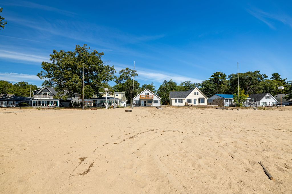 listing image 52