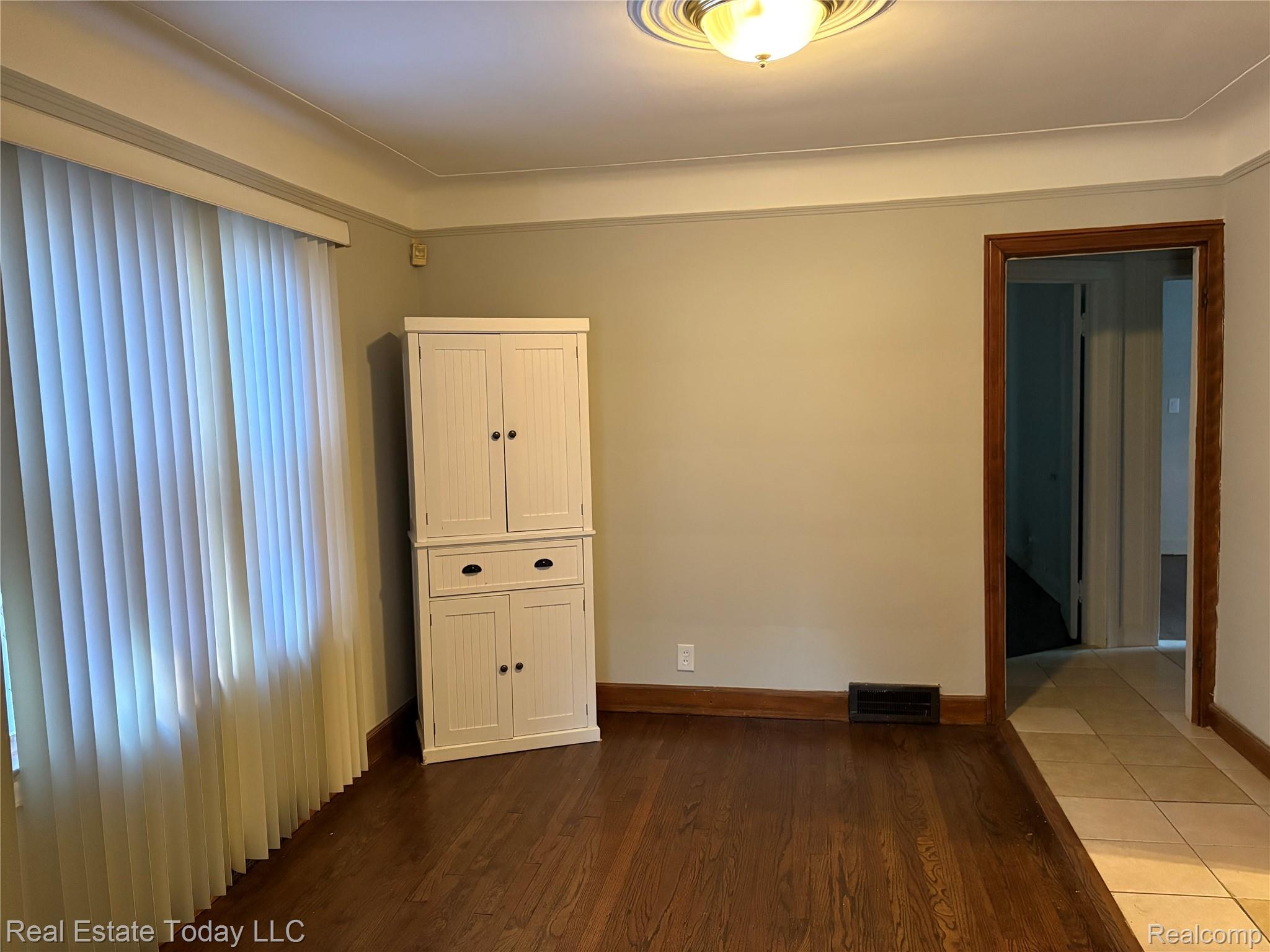 18634 Northlawn Street