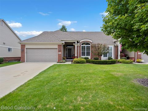 Photo of 21862 Hanover Drive, Macomb Township, MI 48042 (MLS # 20251030352)