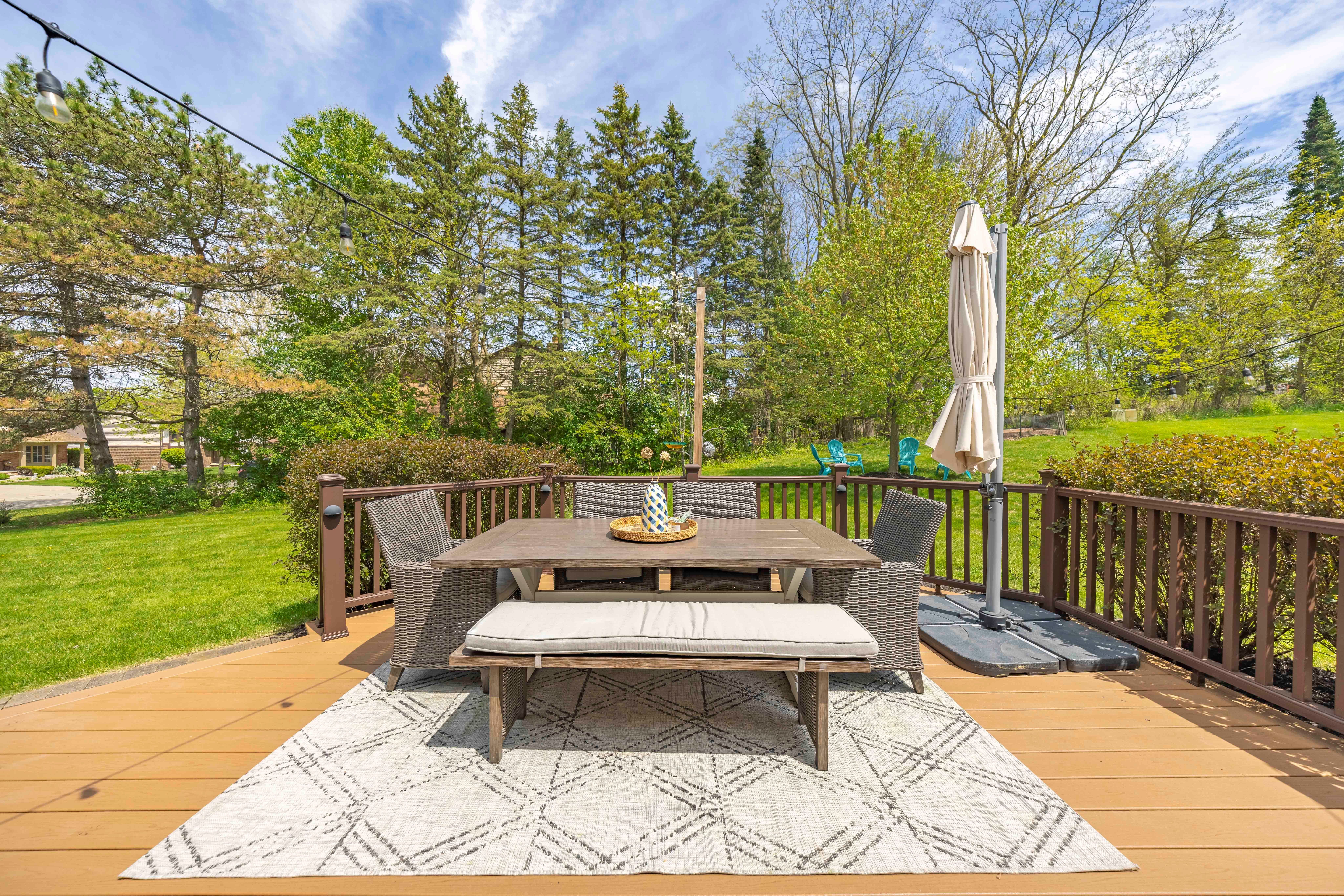 22480 ALTON Court