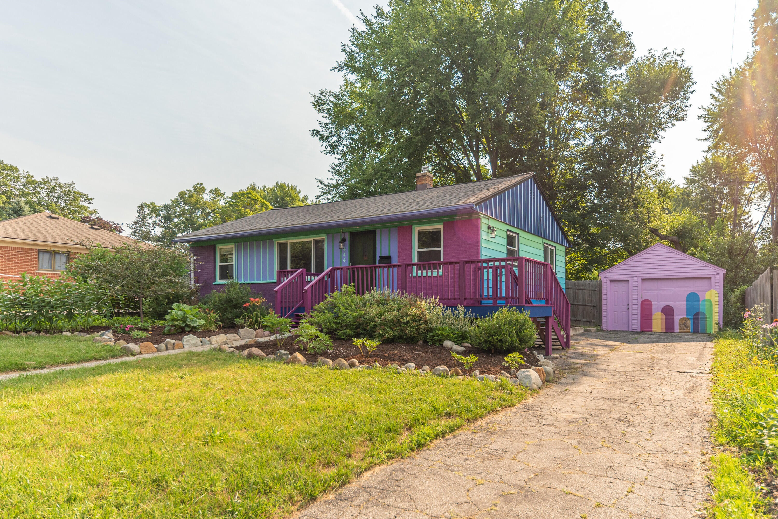 444 Osband Street