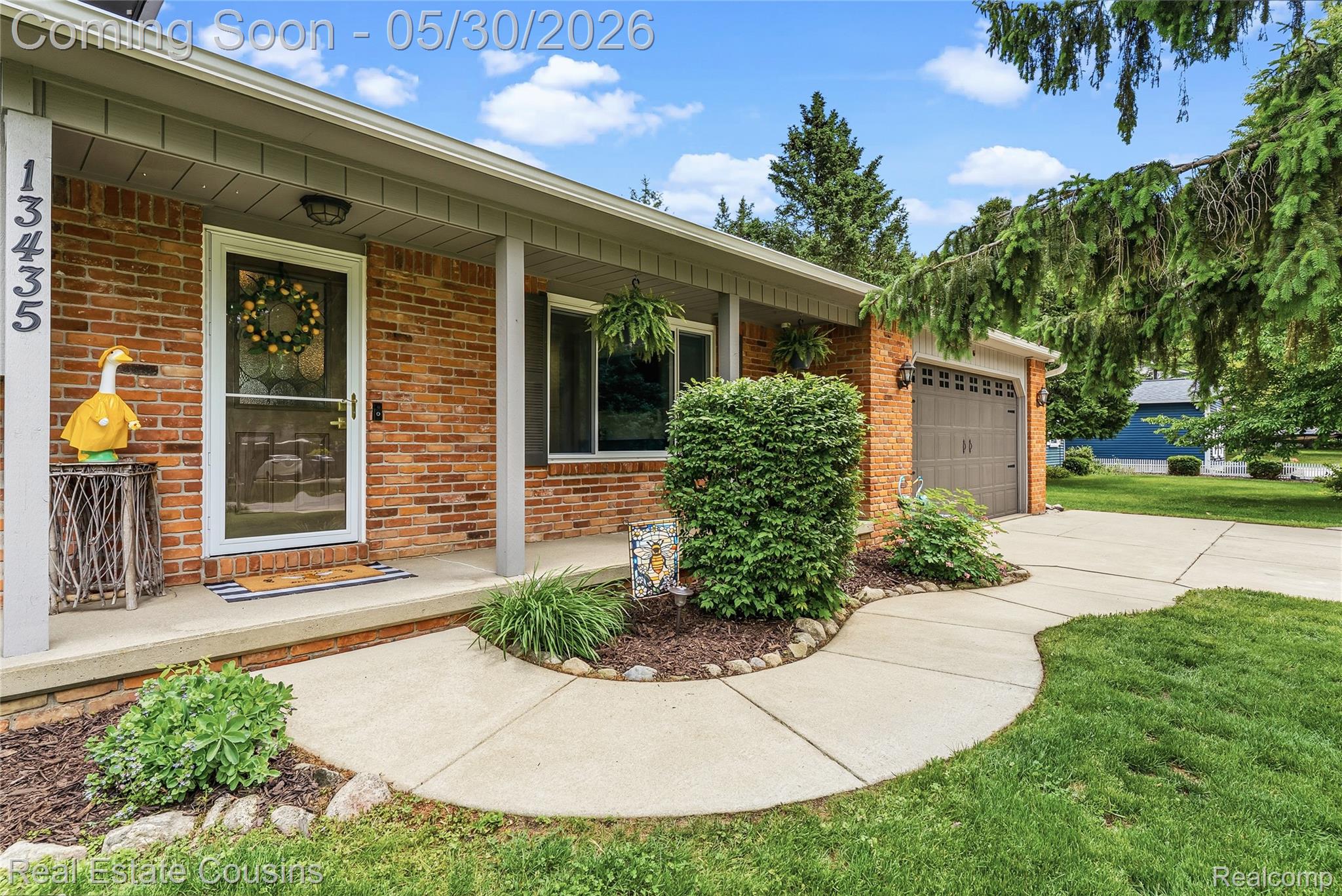 13435 Lakebrook Drive