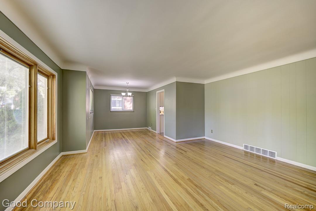 31160 E Rutland Street