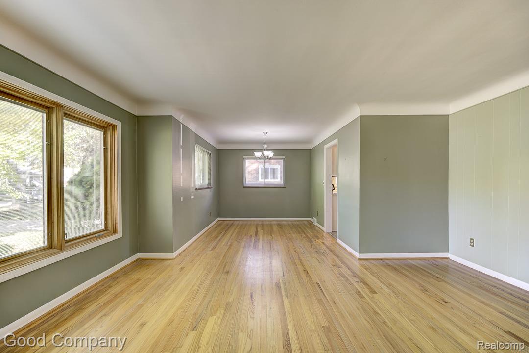 31160 E Rutland Street