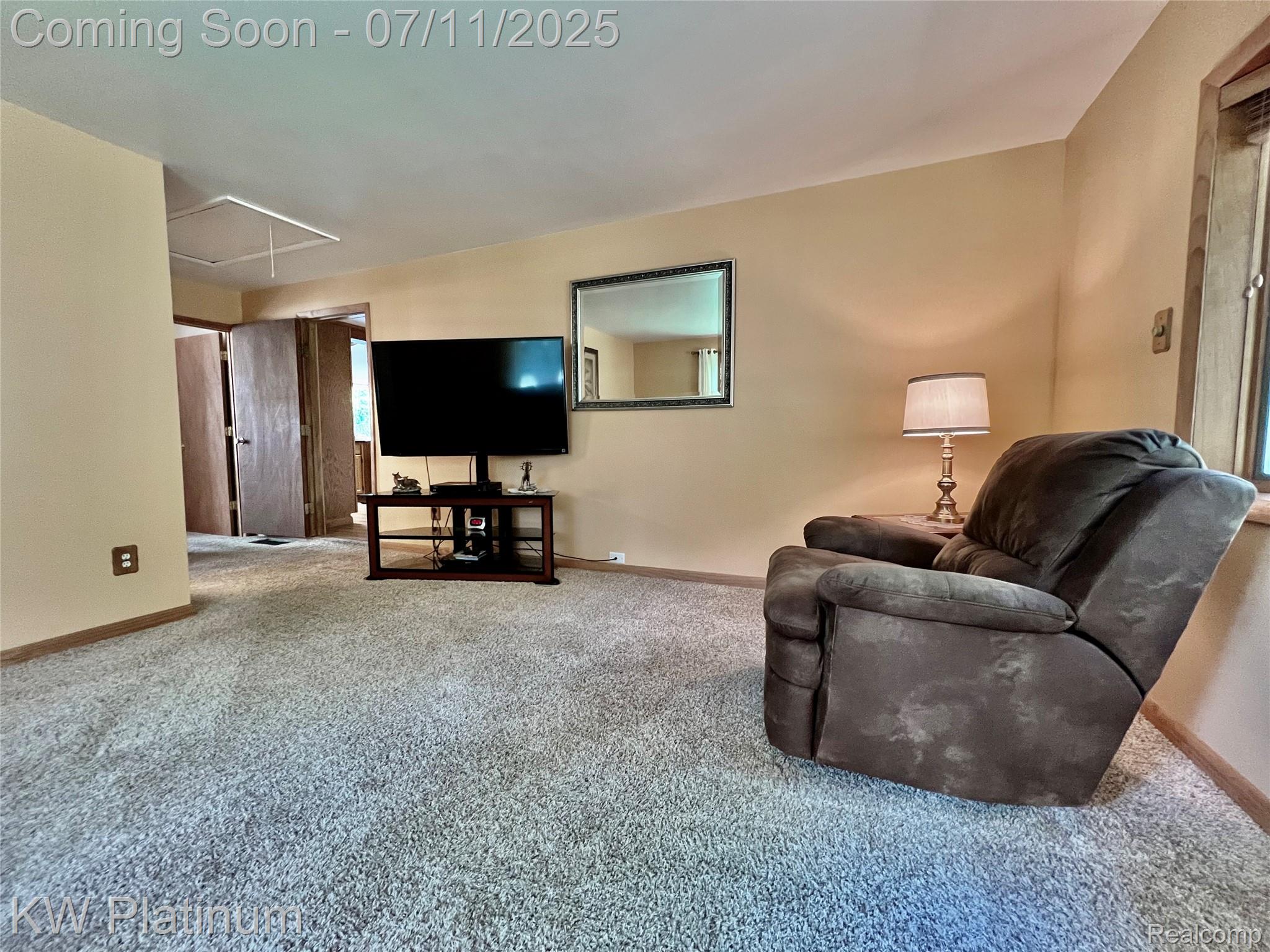 2243 Sunnyside Road