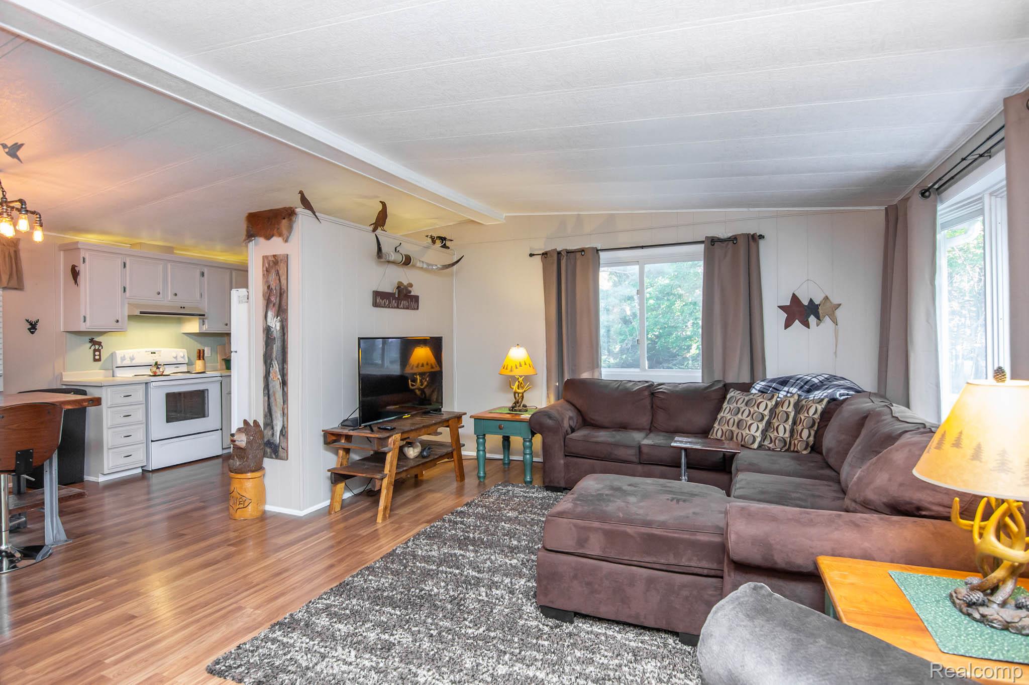 Lincoln Village, Michigan 48742, United States, 3 Bedrooms Bedrooms, ,1 BathroomBathrooms,Residential,Active,223552